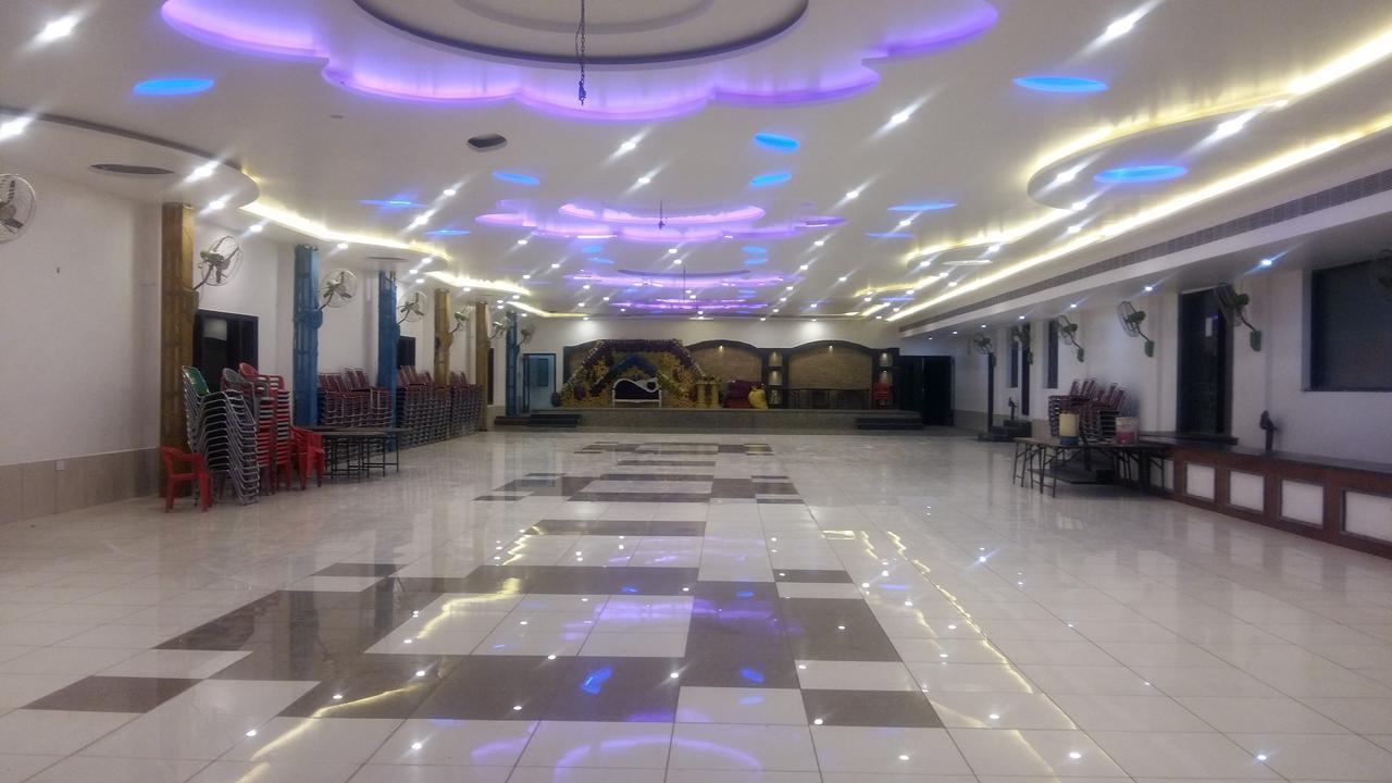 Hotel D2M Mansa Exterior photo