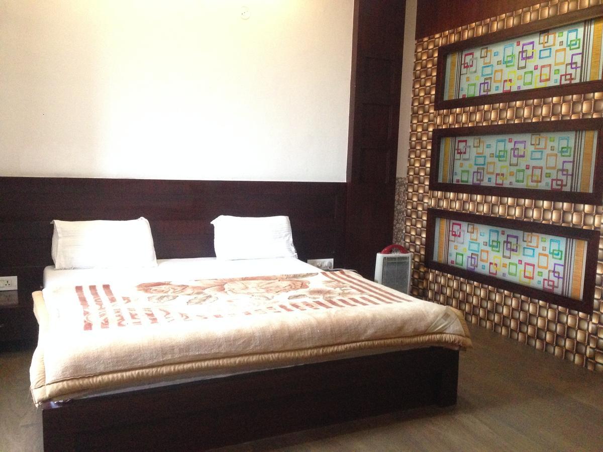 Hotel D2M Mansa Exterior photo