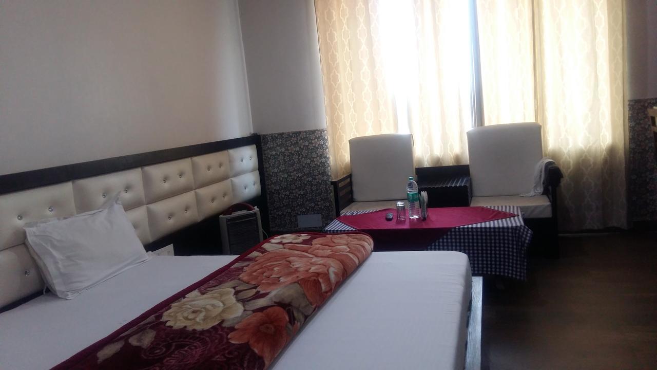Hotel D2M Mansa Exterior photo